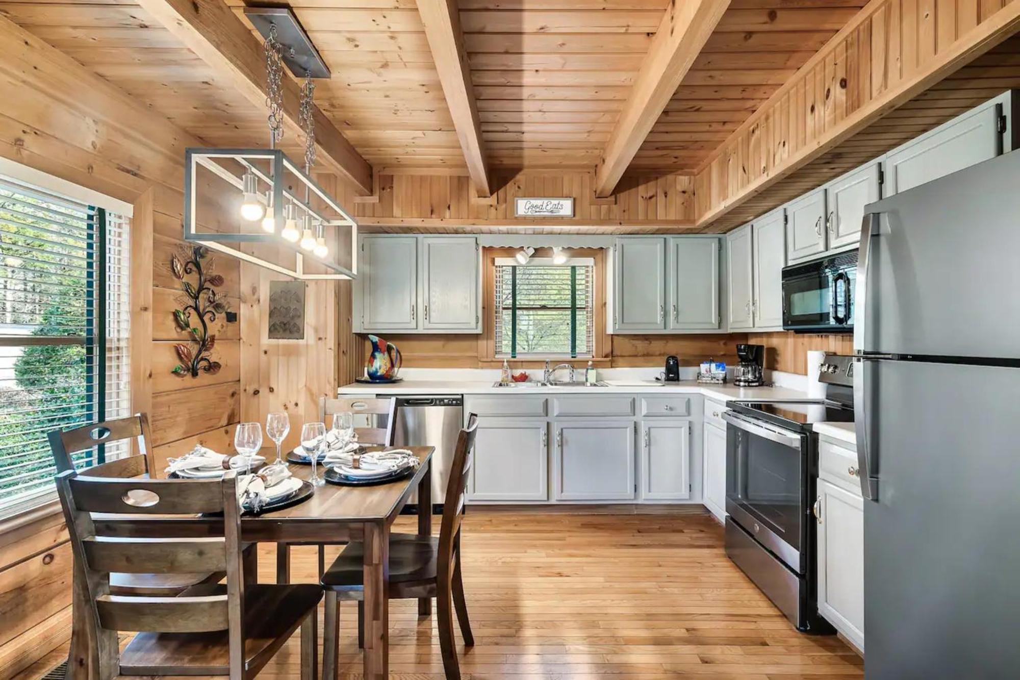Views 1Br15Bath Pet-Friendly With Hot Tub & Bbq 鸽子谷 外观 照片
